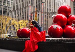 New York Flying-dress photoshoot with iconic NYC views