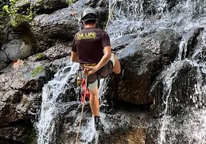 Small Group Waterfall Rappel in Lihue