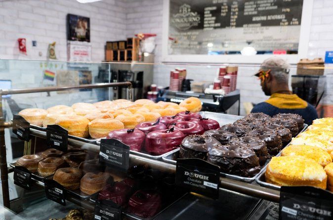 New York Times Square Food Tour: Delicious Donuts & Sweet Treats