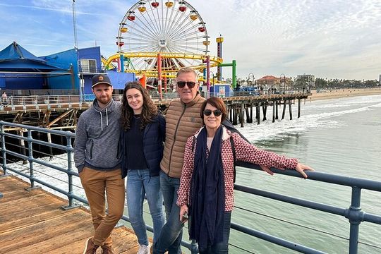 Los Angeles : Private Custom Tour with A Guide (Car Option)