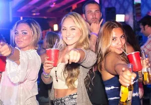 Cabo Bar Crawl - The BEST Bar and Clubs in Cabo