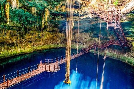 Chichén Itzá Tour with Cenote Xunáan, Valladolid & Lunch