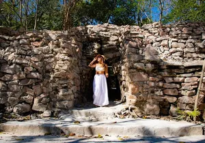 Tulum Guided Tour, Magical Cenote, Lagoon Snorkeling and Beachside Lunch
