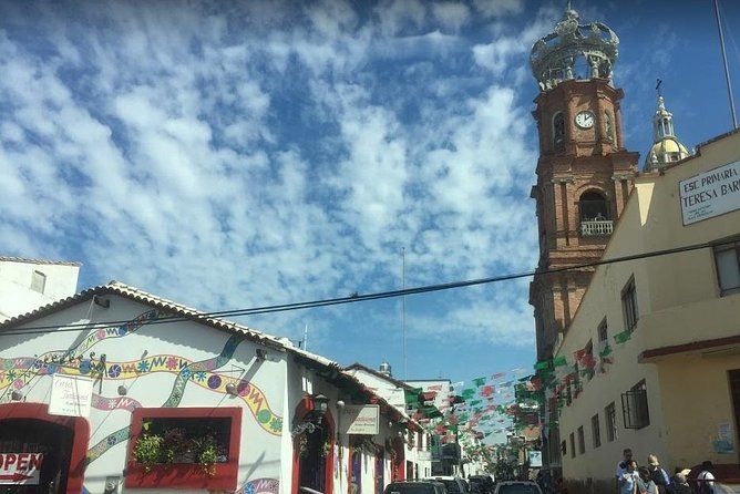 1 to 6 Passengers Vallarta Private City Tour