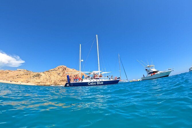Crucero de snorkel en Cabo San Lucas con barra libre y almuerzo.
