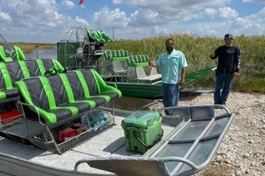 60 Minutes Small Group Everglades Airboat Ride in Miami
