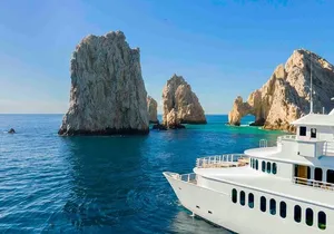 Sunset Mexican Dinner Cruise and Live Music in Cabo San Lucas