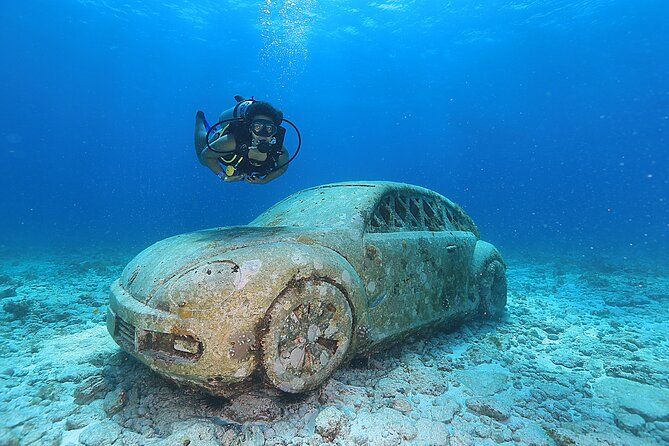 2 Tanks Scuba Diving for Beginners in Cancun ~ Full Gear Included