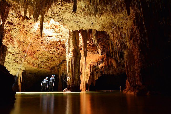 Rio Secreto Plus: Classic Tour, Bycicle, Rappel & Ziplines