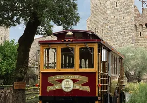 Napa Valley Wine Trolley Castle Tour