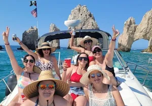 Los Cabos Yacht Adventure - Arch, Snorkel, Lunch, Drinks 1-18ppl