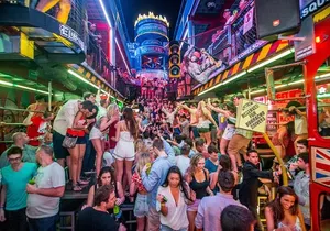 All you can drink (3 hrs) - El Squid Roe Los Cabos