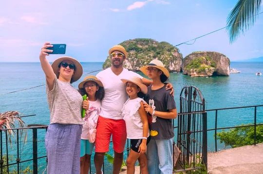 Puerto Vallarta City Tour: Malecon, Mismaloya & Tequila Tasting