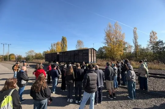 Au départ de Cracovie : Visite des sites historiques d’Auschwitz – Visite extérieure