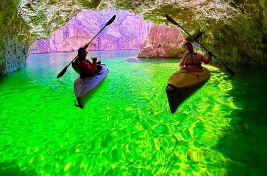 Best Emerald Cave Kayaking Tour Photos, 300 HD Pics Included