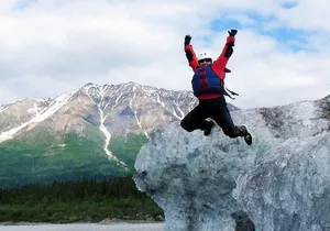 4 Hr Kennicott Glacial Lake & River Raft