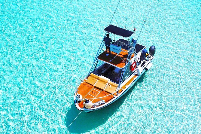 El Cielo Snorkel by Private Boat