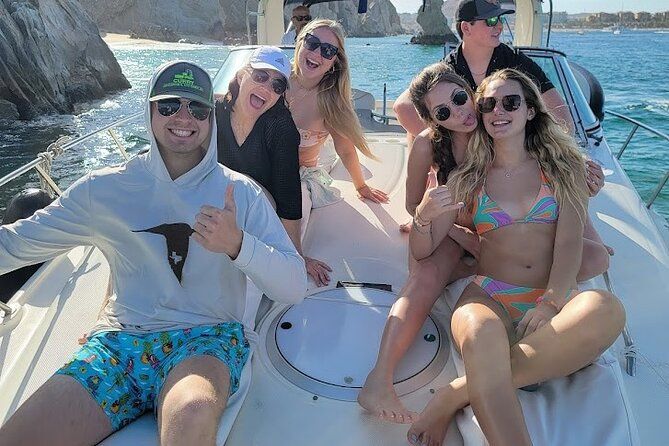 Private Cabo Tour -Arch Cruise, Snorkel, Food & Open Bar 1-20 ppl