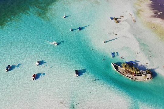 1 Day Tour to Bacalar, Cenotes and 7 color Lagoon with lunch from Cancun