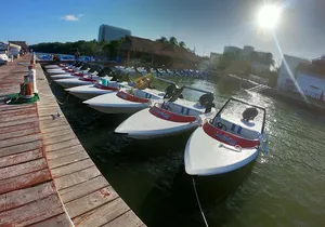 Breathtaking experience driving a speedboat in Cancun with Snorkeling included