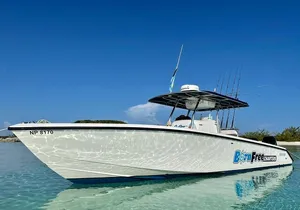 Private Speed Boat for Snorkeling or Fishing in Nassau - 34ft