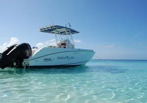 4 hours 34ft Day Dream Private Charter in Nassau