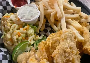 All New Tour with Seafood Snack Português & Español