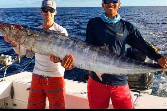 Bluefinn242 Half day Deep sea/light tackle fishing charters