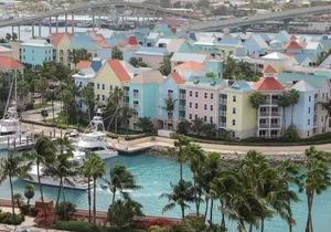 Nassau Shore Excursion: Sightseeing and Snorkeling Tour