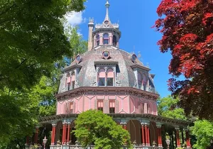 Private Tour of The Armour-Stiner Octagon House in New York
