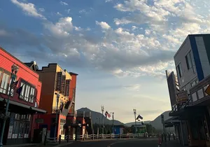 Clarke's Custom Island Tour (up to 11 guests)