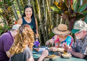 Walking Food Tour of Hanalei, Kauaʻi