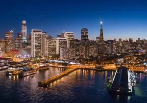 Day to Night Photo Tour / 10 Locations / 4 People