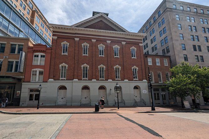 Assassinations Capital: Presidential Crime Scenes Walking Tour