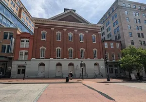 Assassination Capital: Presidential Crime Scenes Walking Tour