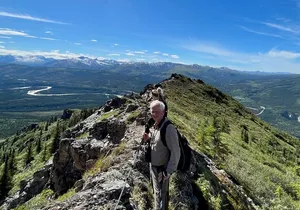 5-Hour Mountain Hiking Tour in the Alaska Range - Denali Area