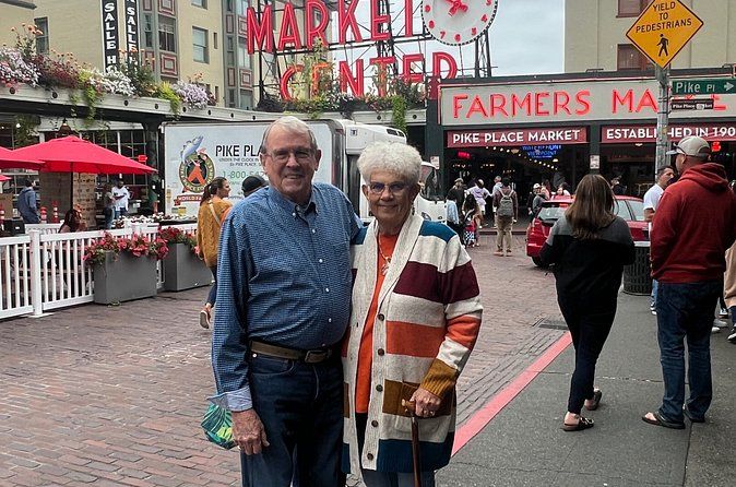 Private Seattle City Tours — Buses, Vans & SUVs