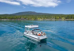 6 Hour Private Boat Tour on Lake Tahoe
