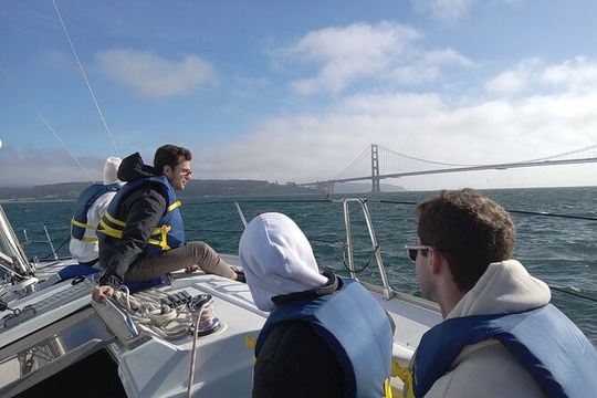 Awesome San Francisco Bay Private Sailing Adventure via Sausalito