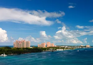 Half-Day Guided Boat Tour of Nassau Harbour and Rose Island