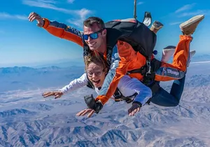 3-Hour Tandem Skydiving in Las Vegas
