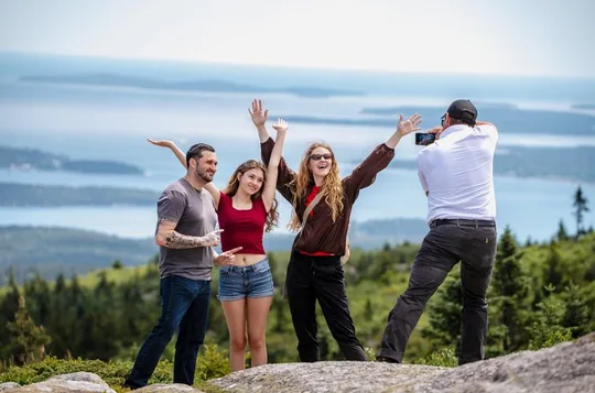 Bar Harbor Premium Tour with Cadillac Mountain and Acadia Park