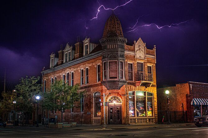 Cheyenne Ghost Tours: Coffins Beneath the Cottonwoods
