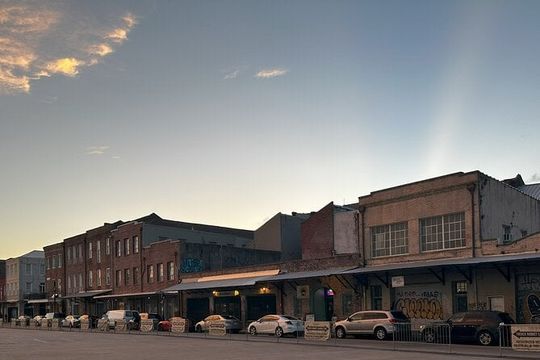 Adults-Only True Crime, Mafia, Dark History Tour