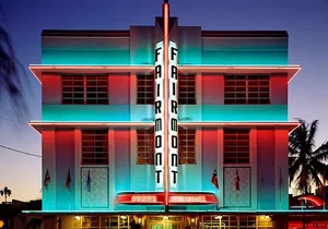Miami Beach Bar Tour: Art Deco & Neon Lights by Local Historian