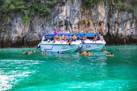 Phi Phi, Maya Bay & Khai Tour from Phuket with Lunch & Pickup