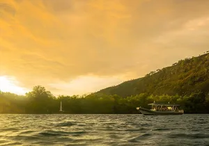 2.5 Hour Super-Raft Sunset Cruise