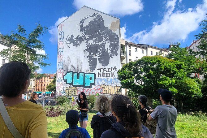 Street Art and Alternative Tour of Berlin in French