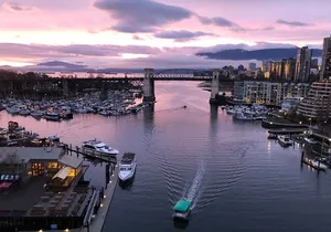 Shore Excursion: Post-Cruise Vancouver City Sightseeing Tour with Port Pick Up