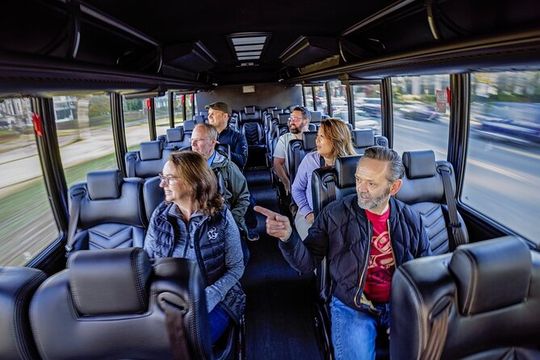 Shore Excursion: Post-Cruise Vancouver City Sightseeing Tour with Port Pick Up